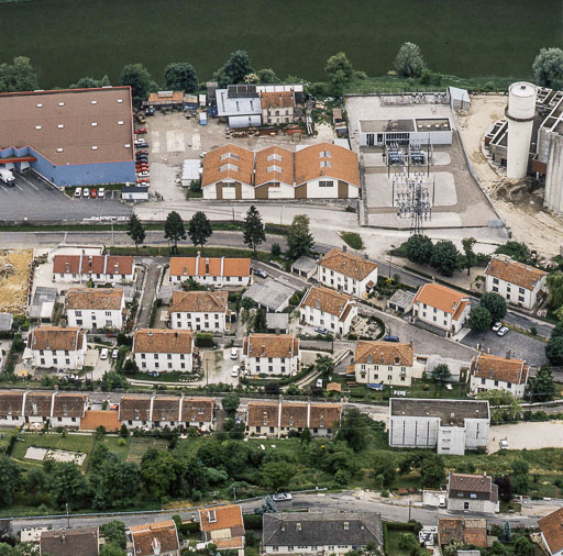 Vue aérienne de la cité ouvrière, depuis le nord-est.