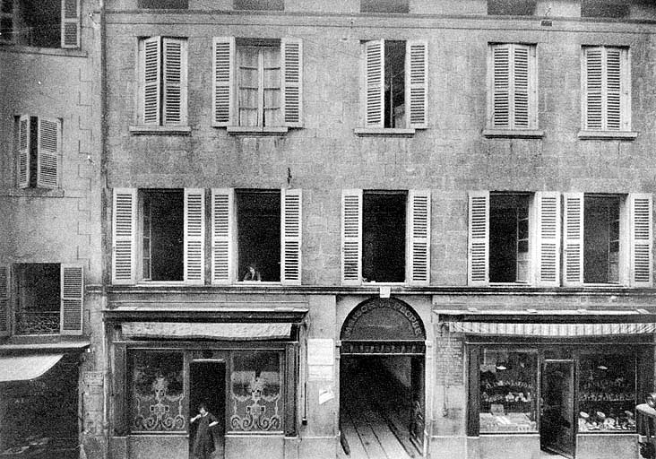 La Fraternelle, Société coopérative d'alimentation - L'Immeuble du Siège Social, 12, rue de la Poyat, début des années 1920.