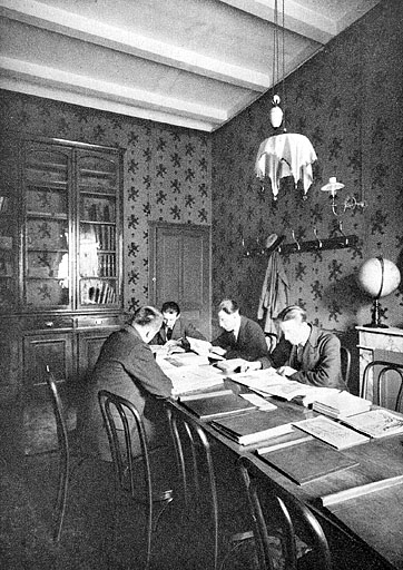 La Fraternelle, Maison du peuple - Salon de lecture, début des années 1920.