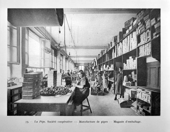 La Pipe, Société coopérative - Manufacture de pipes - Magasin d'emballage, s.d. [vers 1922].