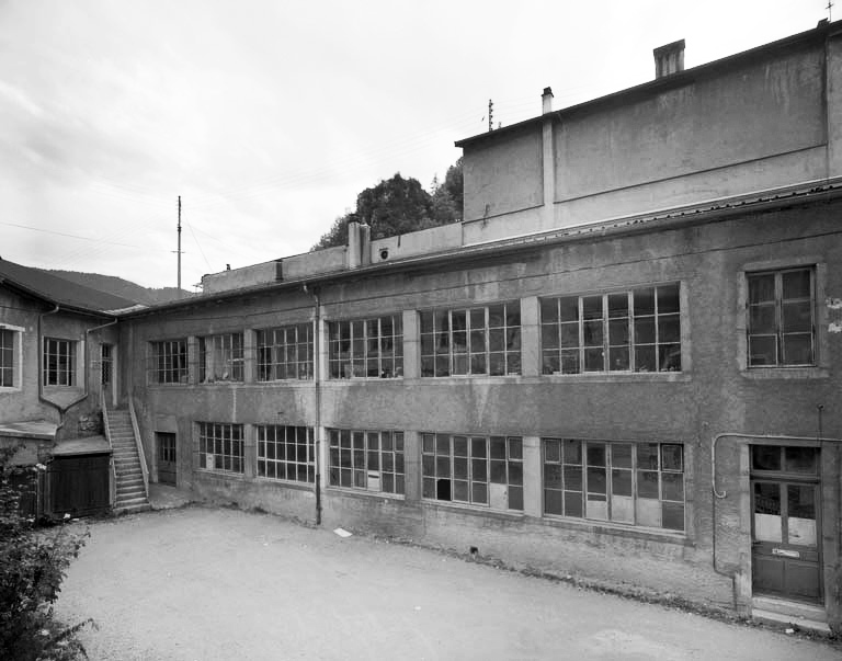 Bâtiments rue Carnot : façade antérieure de l'aile sud.