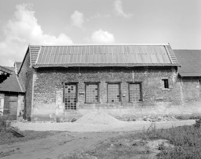 Extrémité de l'aile nord, côté Saine.