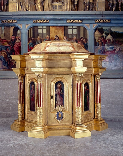 Vue de face. ; Tabernacle de l'autel majeur.