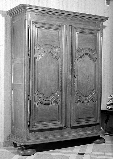 6e armoire