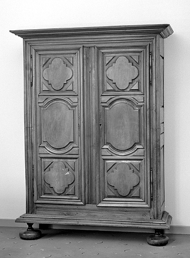 19e armoire