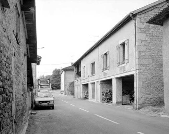Logement d'ouvriers (A).
