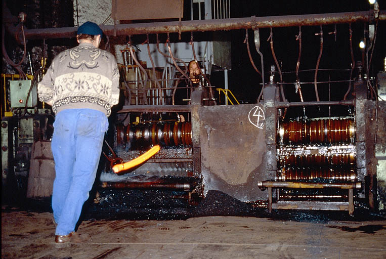 Laminoir : travail en cage de dégrossis.