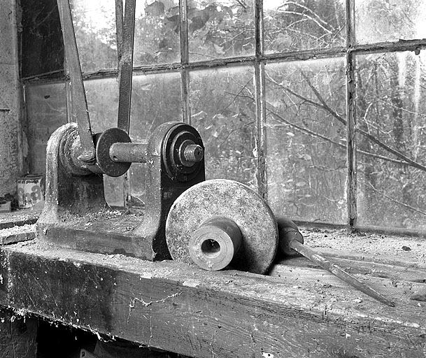 Machine à tourner (tour à bois dit petit tour)