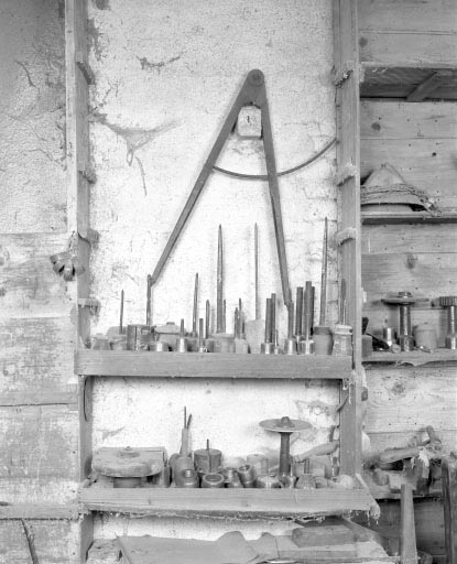 Ratelier d'outils.