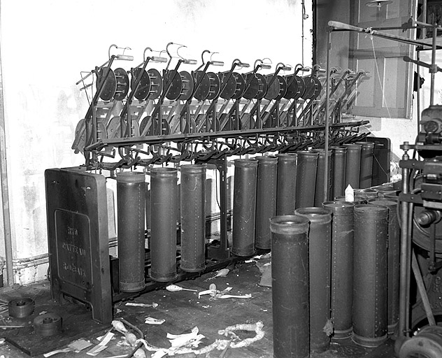 2e machine à arranger (dévideuse à pots tournants de la ligne de pelotonnage)