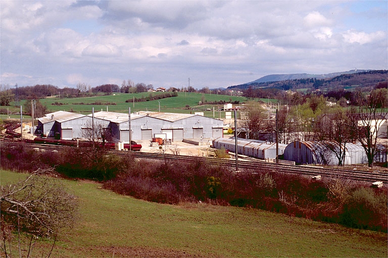 Vue d'ensemble depuis le sud-ouest.
