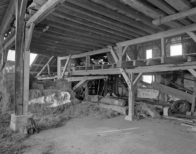Intérieur de la scierie.