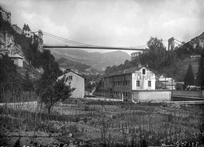 [Vue d'ensemble depuis le nord-ouest].