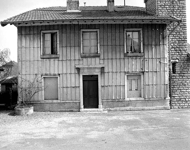 Façade latérale gauche.