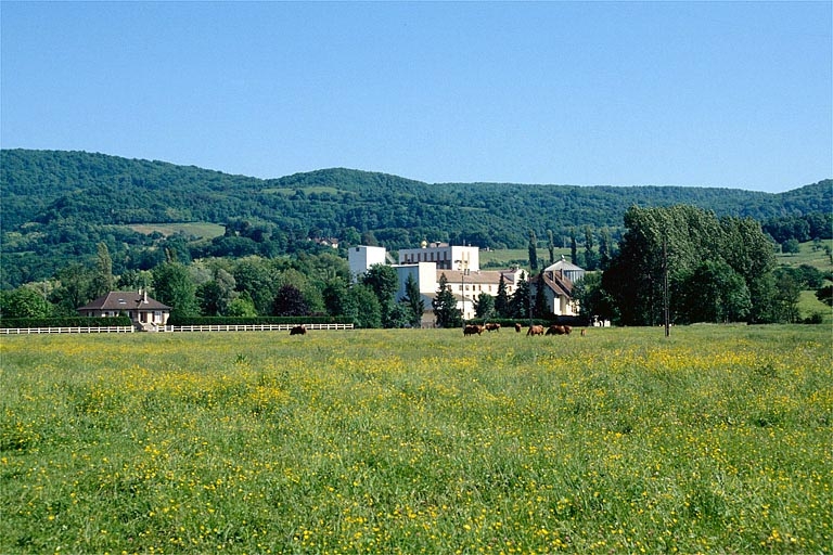 Vue d'ensemble depuis le nord-ouest.