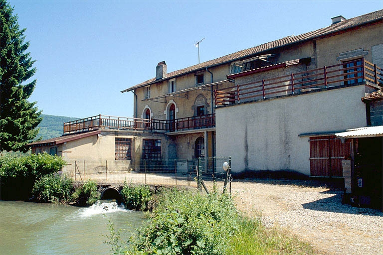Façade postérieure.
