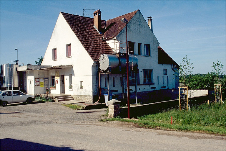 Vue d'ensemble depuis le nord-ouest.