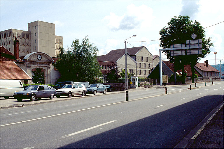 Vue d'ensemble depuis l'ouest en 1996.