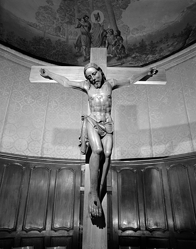 Croix : Christ en croix