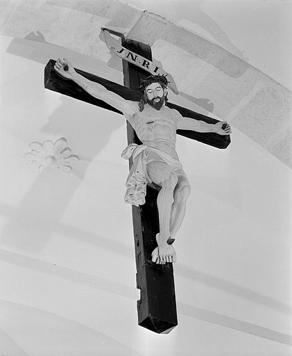 Croix : Christ en croix