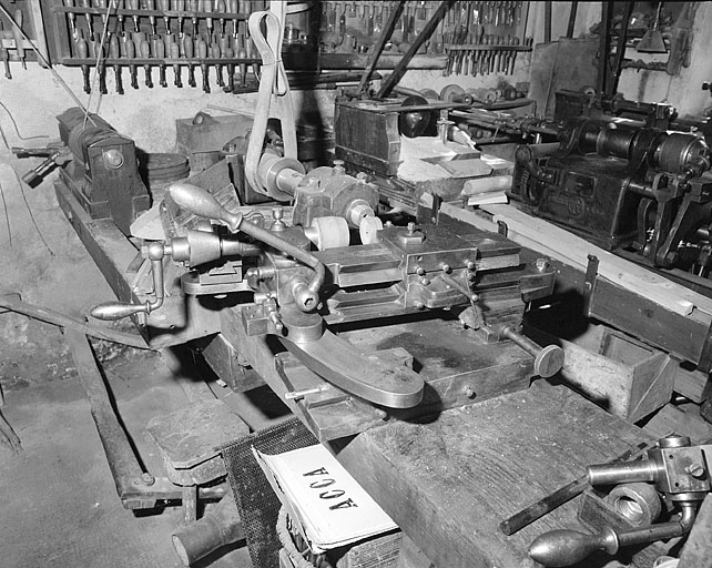 Ferme, atelier de tournerie