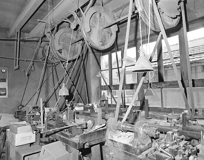 Partie de l'atelier utilisée pour la finition des pipes.