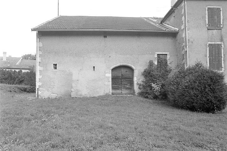 Façade de la ferme sur le parc.
