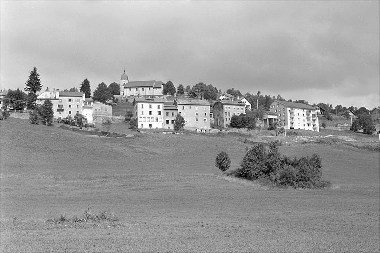 Le village de Septmoncel.
