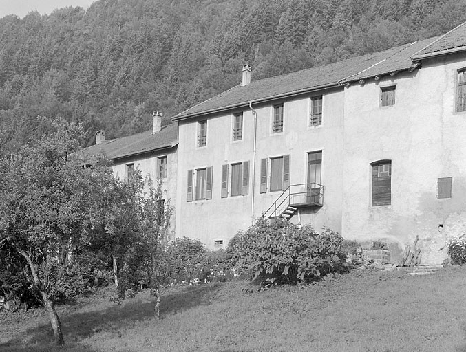 Façade postérieure.