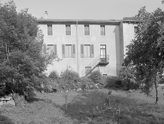 Façade postérieure.