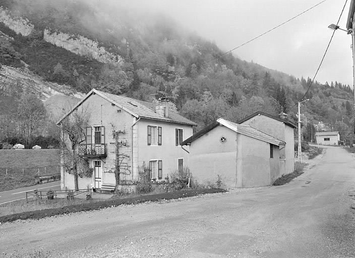 Vue générale depuis le sud-est.