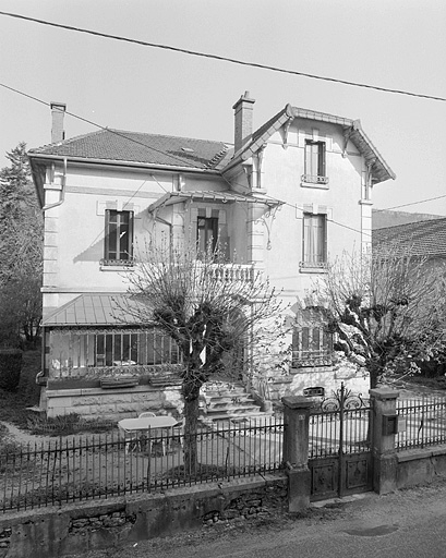 Façade antérieure.