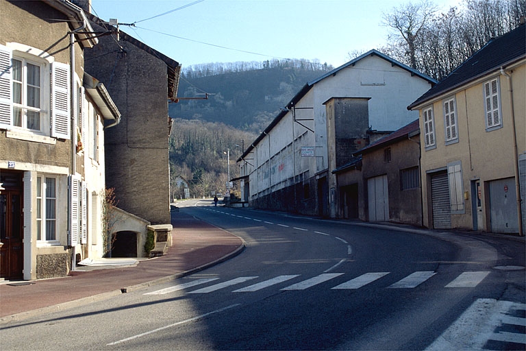 L'atelier de fabrication depuis l'ouest.