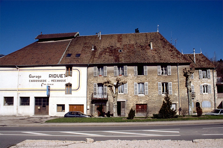 Façade antérieure.