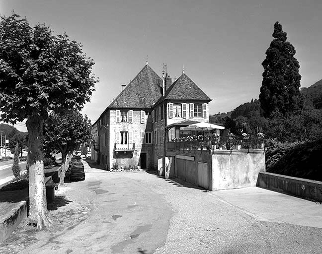 Logement et bureaux depuis le sud-est.