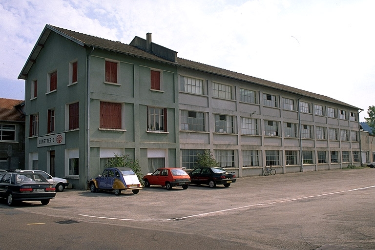 Usine de meubles Cuinet puis atelier de lunetterie, Champagnole (33-35 rue Victor Bérard).