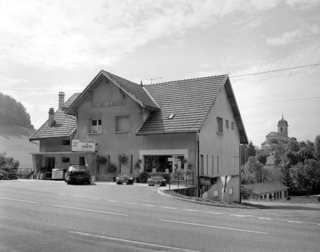 Façade antérieure.