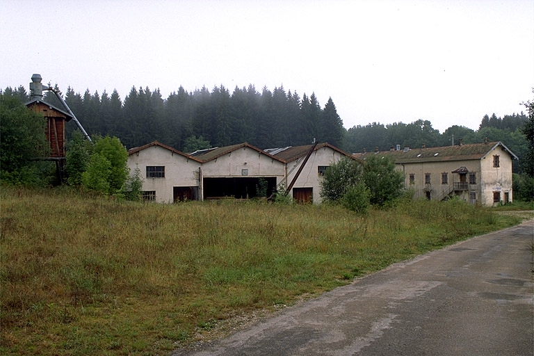 Vue d'ensemble depuis le sud-est.