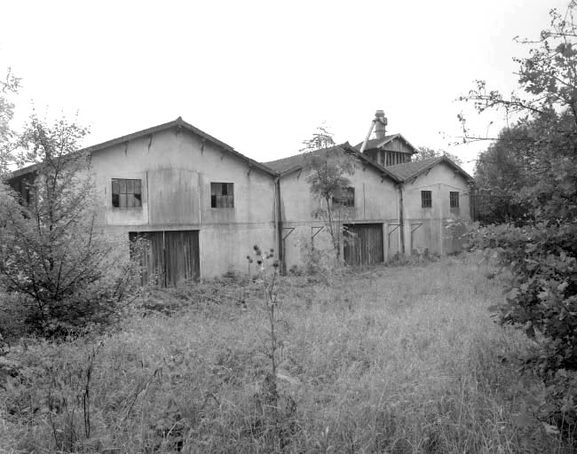 Façade postérieure de l'atelier de fabrication.