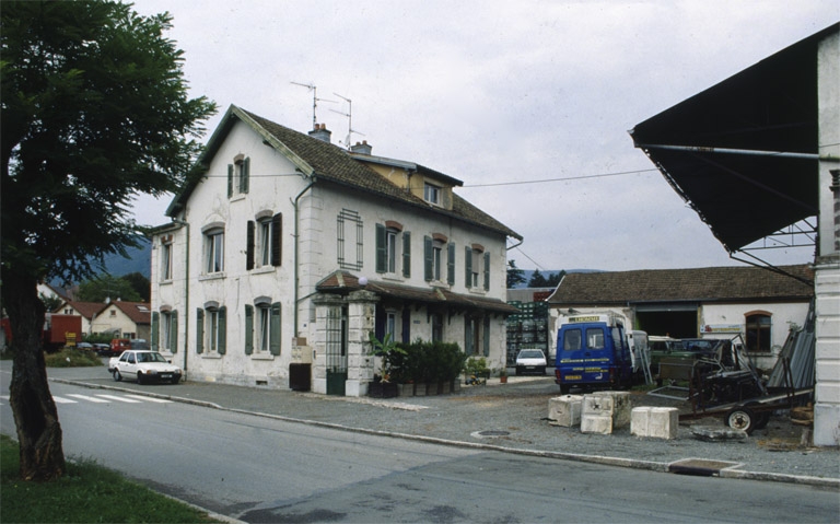 Vue d'ensemble de l'entrée.