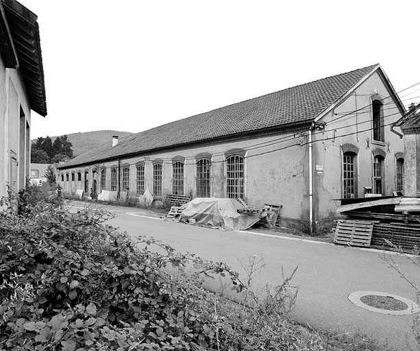 Magasin industriel (?).