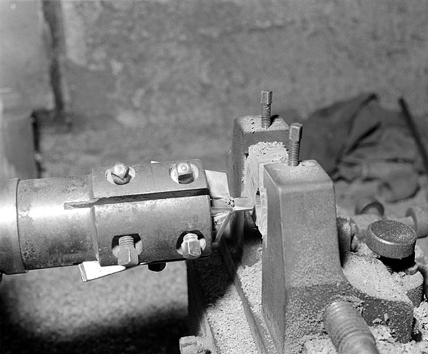 Détail de la mèche et du support de la tête de pipe.