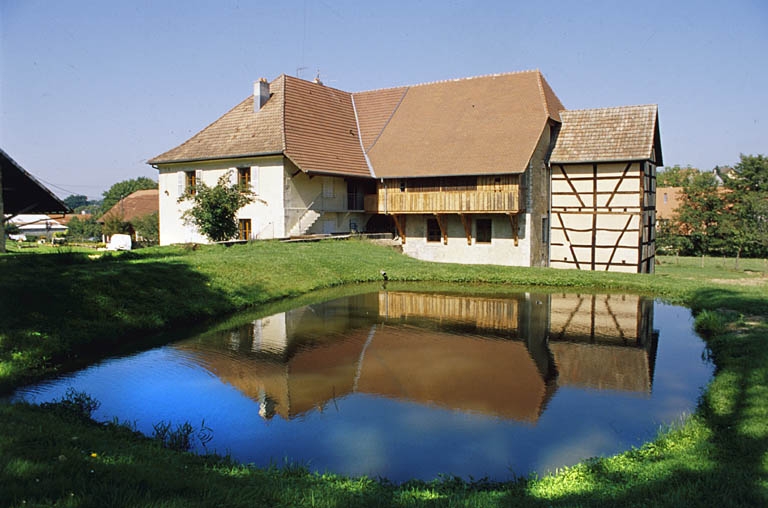 Façades postérieures du moulin.