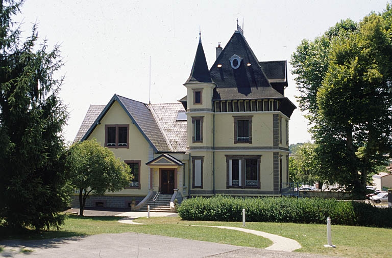 Façade antérieure du chalet Vermot.