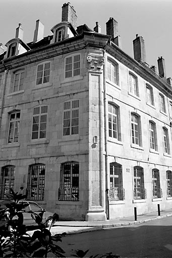 Vue d'ensemble éloignée.