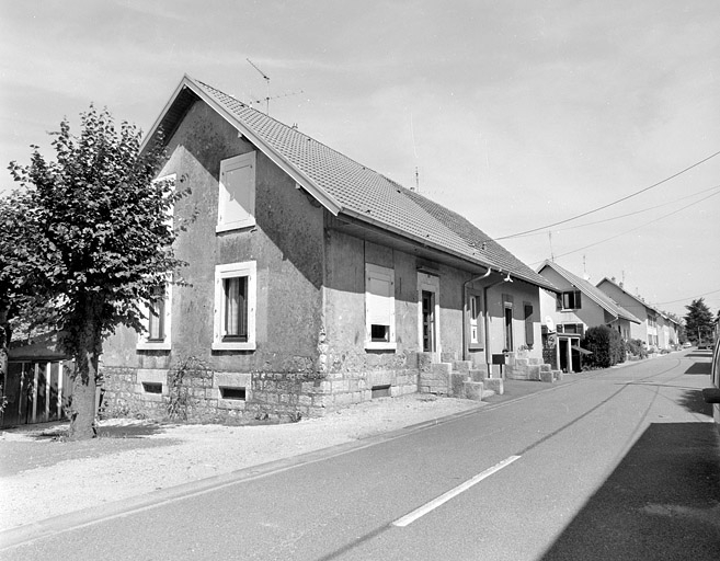 Maisons à double logement.