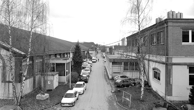 Allée située entre l'atelier de retordage et celui de blanchiment : vue depuis le nord.