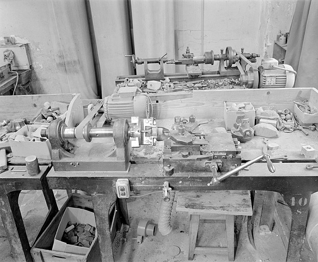 Vue d'ensemble du tour (atelier de finissage).