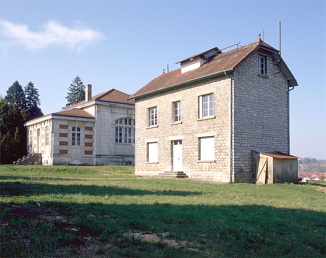 Partie nord : laboratoire d'essais dit pavillon des horloges à diapason et bibliothèque.