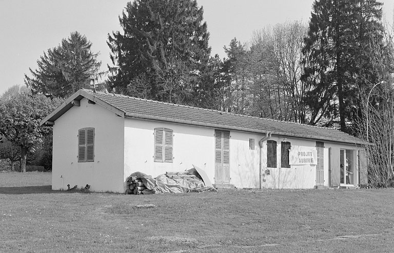 Partie nord : ancien bâtiment de la météorologie (détruit).